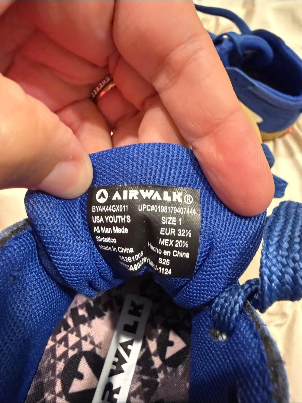 Airwalk Boys Blue High Top Sneakers | Size 1